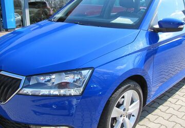 Skoda Fabia 70.700 km 10.444 &euro; Altenburg 04600