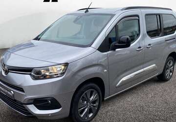 Toyota Proace City 1.500 km 29.930 &euro; Petersberg 07616