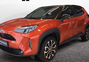 Toyota Yaris Cross 12.100 km 24.730 &euro; Petersberg 07616