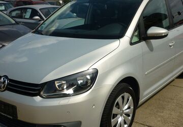 VW Touran 149.000 km 8.900 &euro; Gera 07548