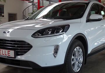 Ford Kuga 29.943 km 26.899 &euro; Gera 07552