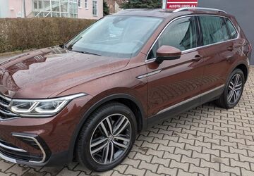 VW Tiguan 60.400 km 27.790 &euro; Neustadt 07806