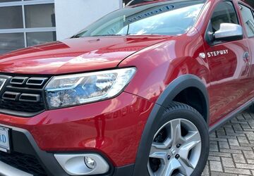 Dacia Sandero 37.481 km 11.940 &euro; Altenburg 04600