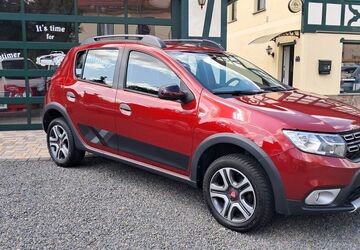 Dacia Sandero 21.000 km 12.799 &euro; Meuselwitz OT Wintersdorf 04610