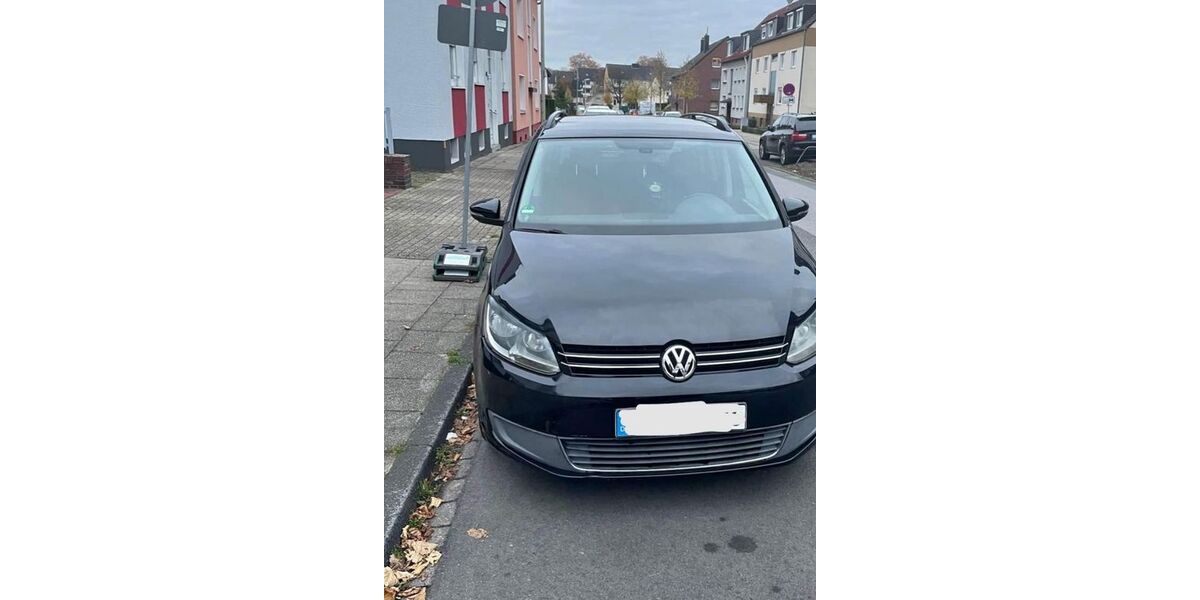 VW Touran 211.348 km 2.000 &euro; Greiz 07973