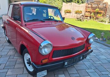 Trabant 601 68.170 km 5.000 &euro; Gera 07548