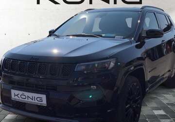 Jeep Compass 30.366 km 26.998 &euro; Gera 07552