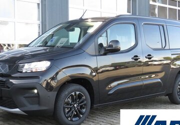 Fiat Doblo Maxi Kombi 130 / 7-Sitze + Vollausstattung 10.280 km 25.790 &euro; Münchenbernsdorf 07589