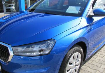 Skoda Fabia 27.111 km 17.777 &euro; Altenburg 04600