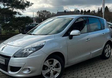Renault Scenic 128.522 km 5.990 &euro; Zeitz 06712