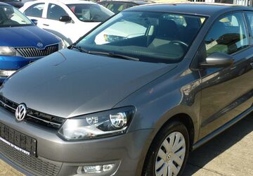 VW Polo 132.000 km 7.900 &euro; Gera 07548