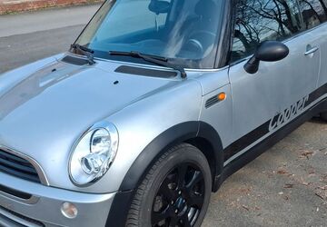 Mini ONE 157.582 km 3.900 &euro; Gera 07546