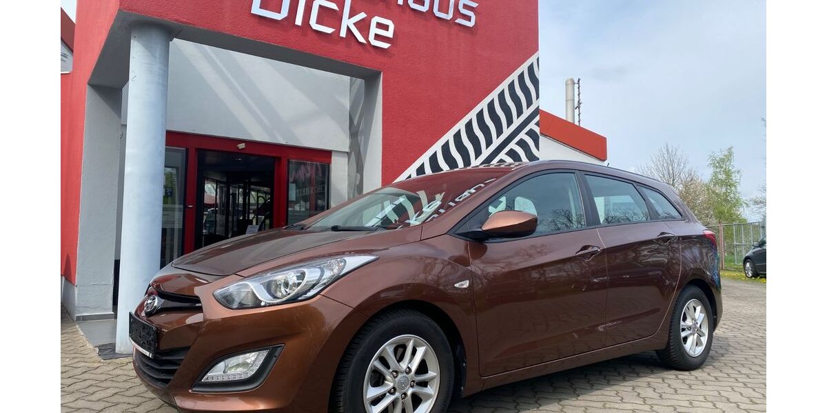 Hyundai i30 110.342 km 8.890 &euro; Gera 07549