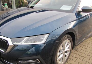 Skoda Octavia 49.300 km 22.990 &euro; Altenburg 04600
