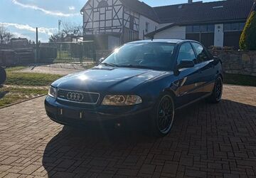 Audi A4 218.622 km 9.599 &euro; Gera 07546