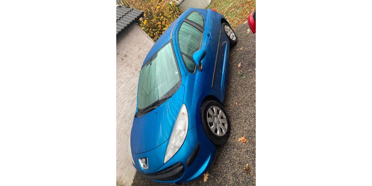 Peugeot 207 65.200 km 3.500 &euro; Meerane 08393