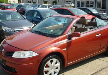 Renault Megane 223.000 km 2.700 &euro; Gera 07548